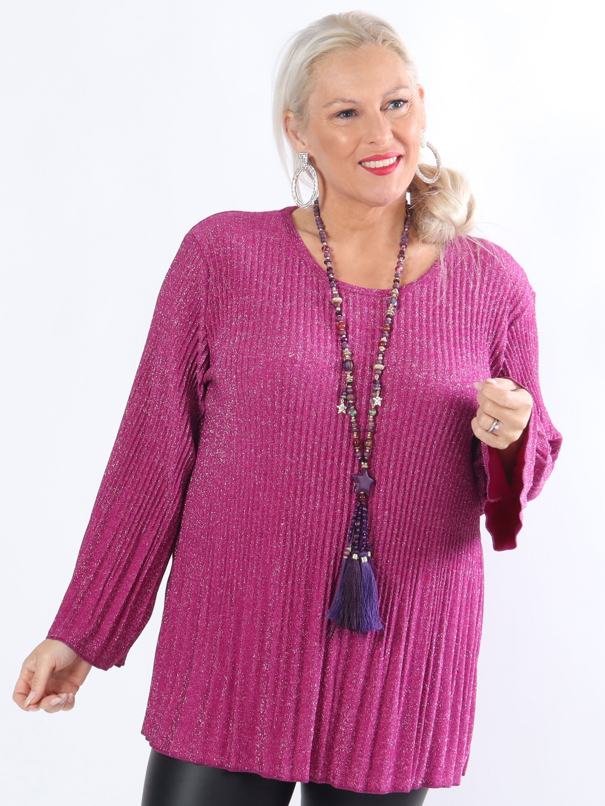 Ricarda - Plus size glimmerbluse med plisseringer